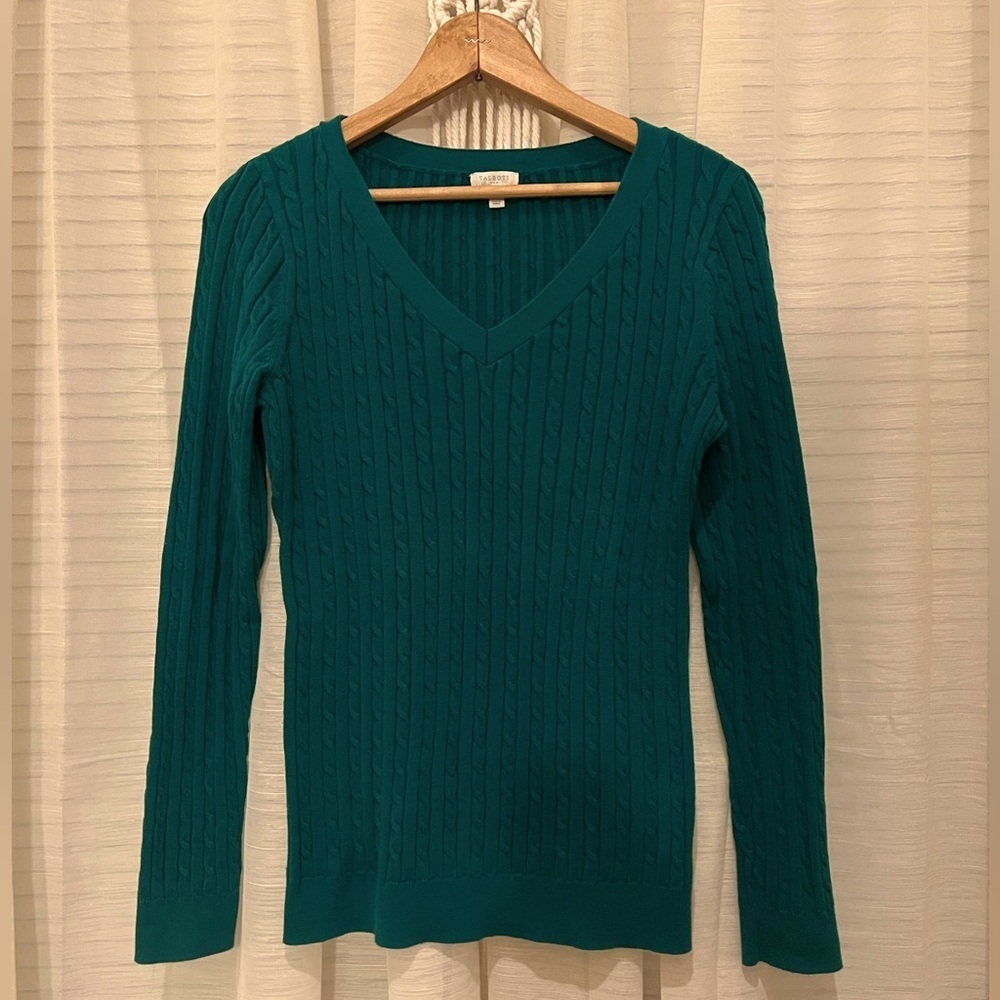 Talbots Cable Knit V Neck Cotton Sweater in Green Size Medium
